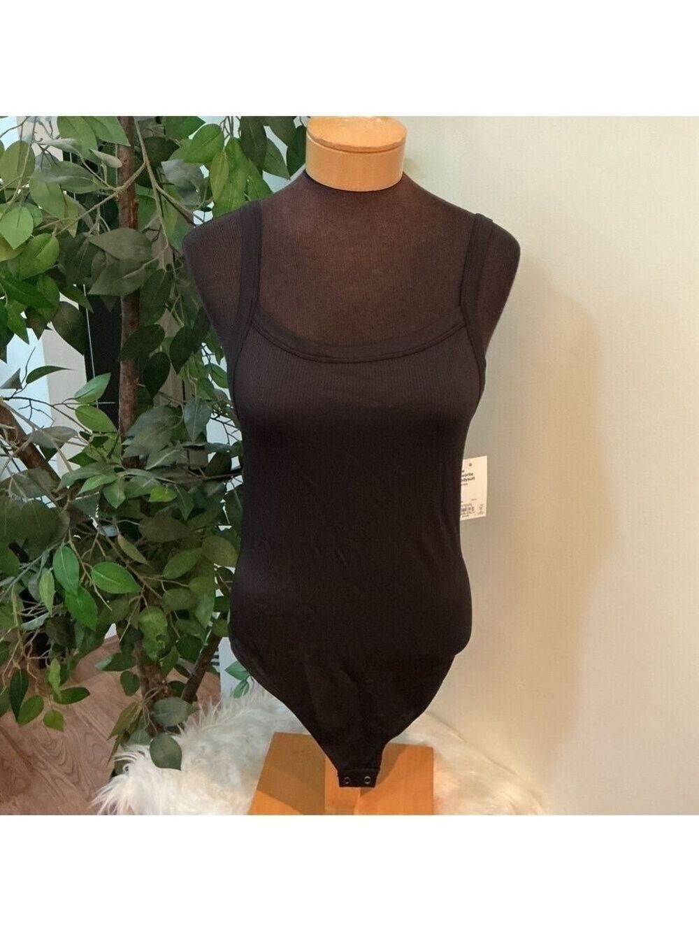 SO ribbed black tank bodysuit Woman’s Juniors size XL NWT